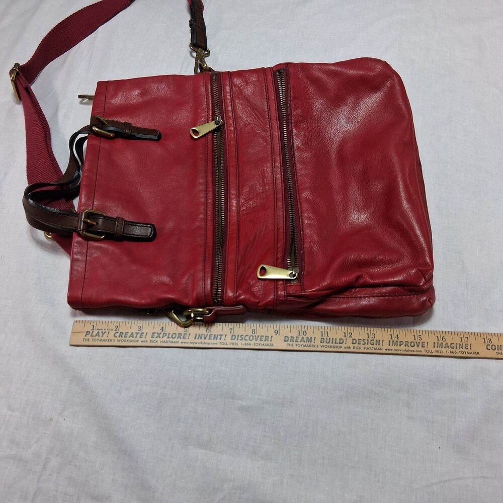 Fossil Explorer Large Tote Crossbody Bag Fold Over Purse Soft Red Leather - Picture 4 of 11